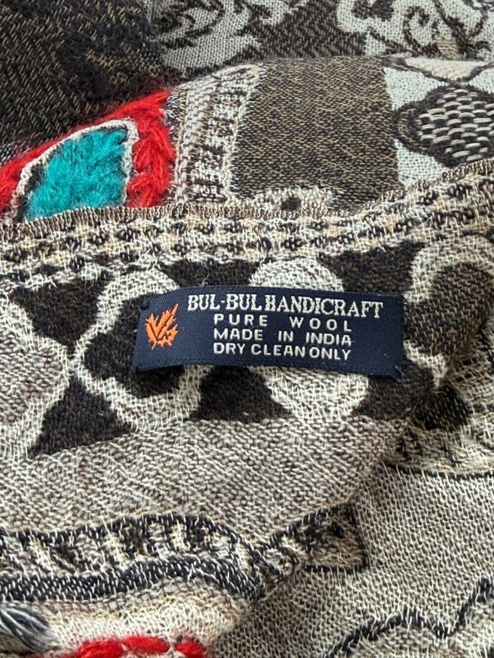 Bul-Bul Handicraft Pure Wool Scarf Embroidered Colorful Yarn Paisley 26"W x 71"L - Picture 5 of 10